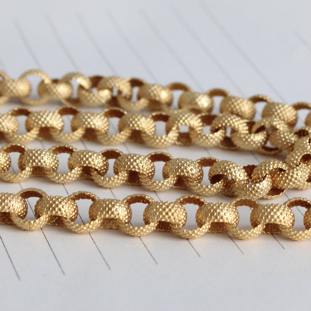 Gold Chains – The Eden Collective